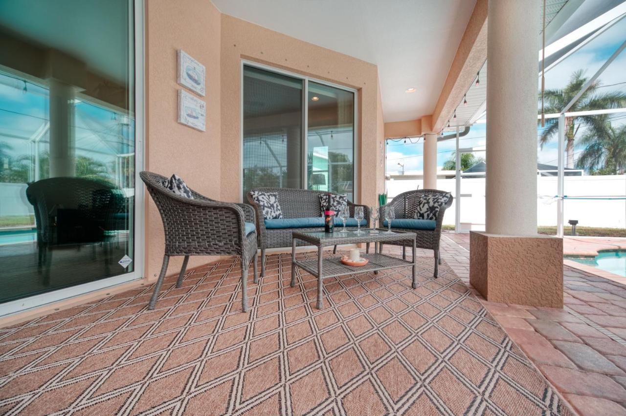 Villa Holiday Sunrise เคปคอรัล ภายนอก รูปภาพ