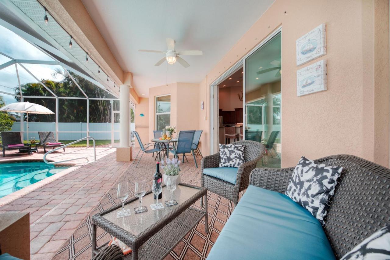 Villa Holiday Sunrise เคปคอรัล ภายนอก รูปภาพ