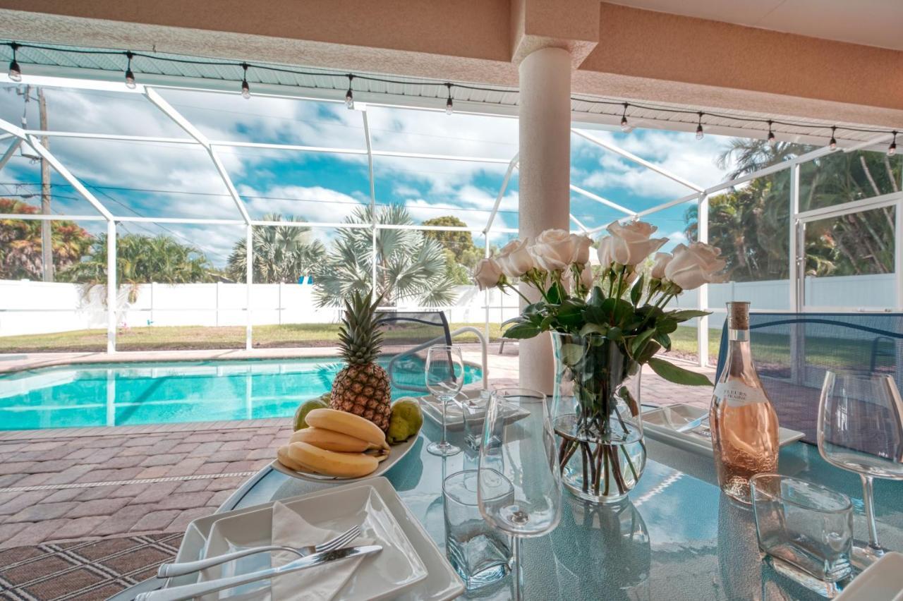 Villa Holiday Sunrise เคปคอรัล ภายนอก รูปภาพ